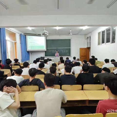 23级建工二班 一技在手，一生无忧——湖南高尔夫旅游职业学院