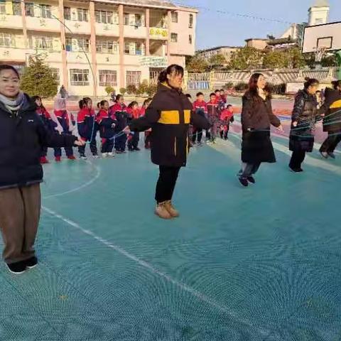 享运动之乐 做幸福教师  大塘第一小学工会活动