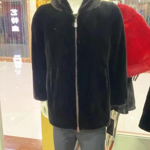 长春市公主岭市貂皮大衣回收价格是多少 有没有本地上门回收二手貂皮大衣