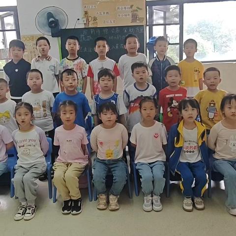 阳光幼儿园大二班第十三周教学回顾