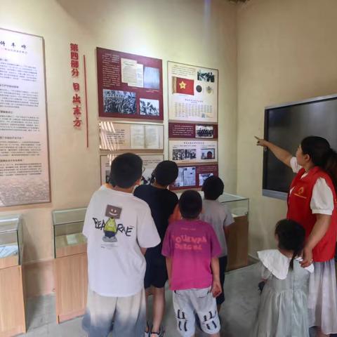 开展“童心知党恩”爱国主义教育活动