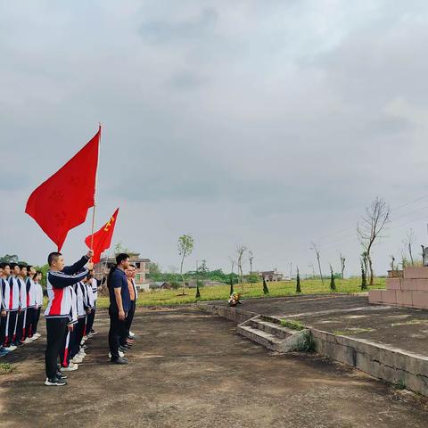 忆清明 缅英烈 思奋进——兴宁市胜青学校清明祭扫活动