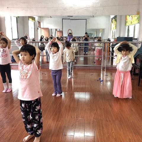 “舞动童梦 风花绽放”大班舞蹈课（十）👧🏻👗🩰