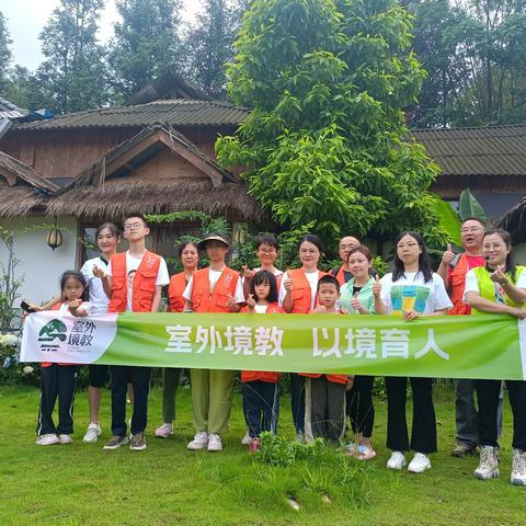 西双版纳五天四晚 雨林徒步探秘+昆虫基地科普 古茶山体验+傣家非遗文化 邂逅亚洲象+孔雀放飞