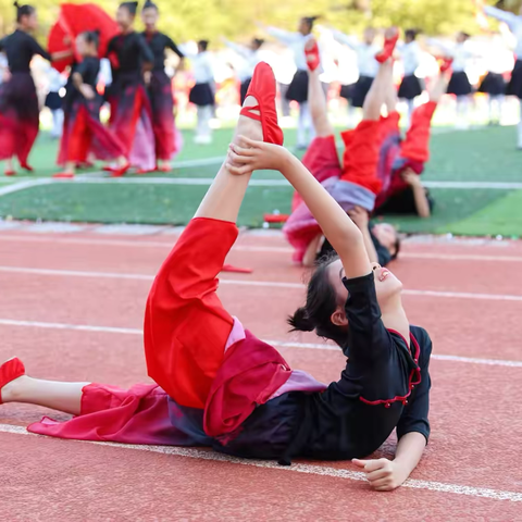 “舞动青春”——舞蹈社团