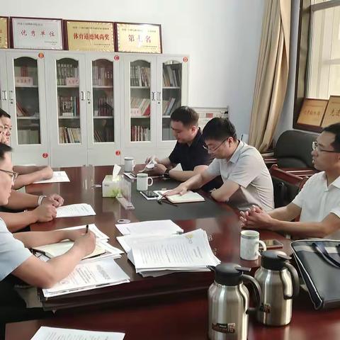 平顶山市自然资源和规划局督导组赴叶县局开展学习教育及违规吃喝专项整治工作专项检查