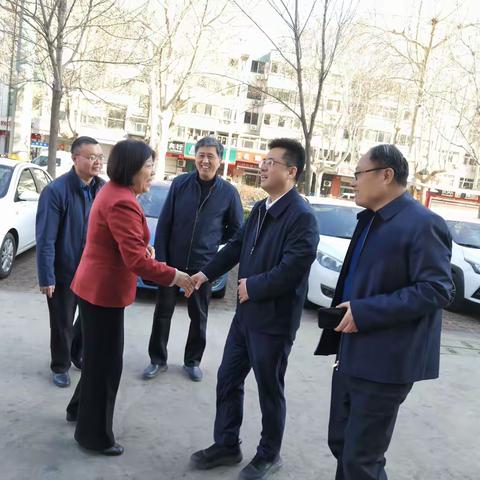 县领导调研阳光大姐党建工作