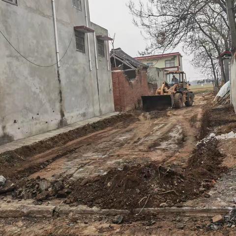 排前路修建，打通乡村振兴新路径