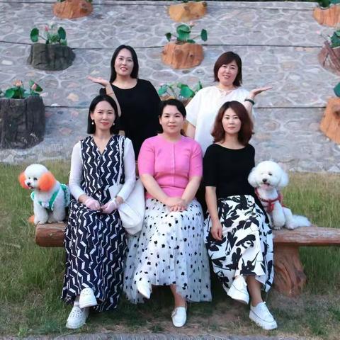 2024，在优雅女子学堂，让成长绽放出绚烂之花（VIP小课班）