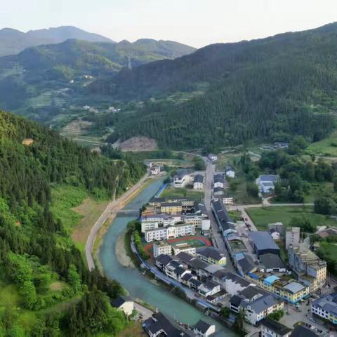 猫小可沧沟夏令营：10天野趣成长，点燃夏日活力