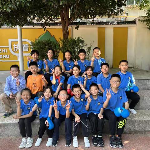 【碑林教育】强身健体  育心知礼——大学南路小学分校空手道社团风采展示