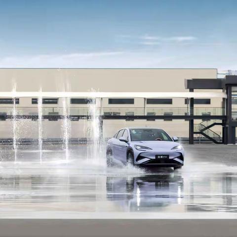 郑州比亚迪赛车场：全地形挑战等你来嗨玩！