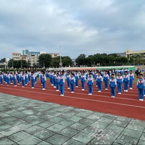 那大第二小学庆元旦体操比赛活动相片集（二）