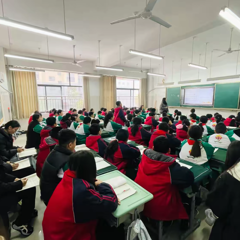 深耕课堂促成长，听课研教共提升——牡丹区花城小学五年级普听课活动纪实