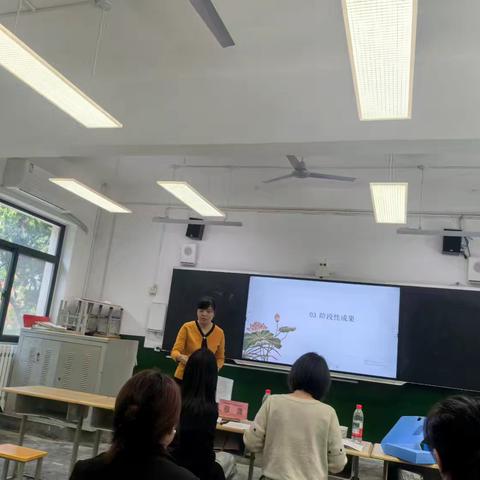 工作室主持人杨莹圆满完成市级课题阶段性汇报答辩工作