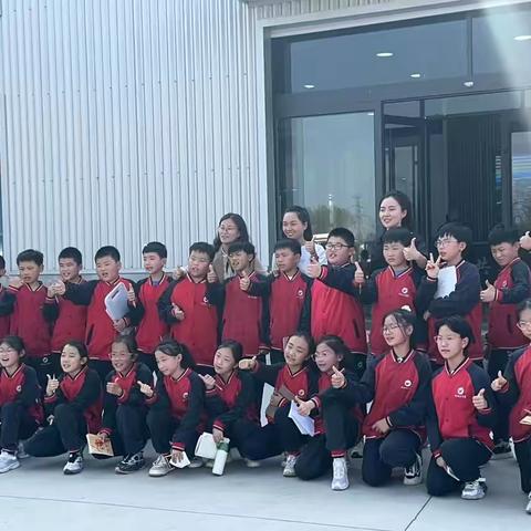 “奶牛乐园探索之旅”