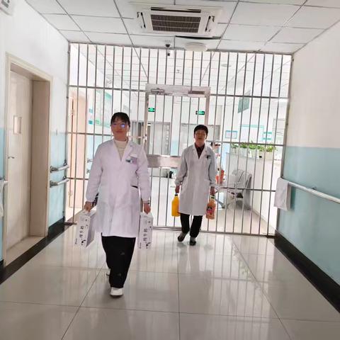 第四师绿缘医院：医患共庆新年，温暖满溢病房