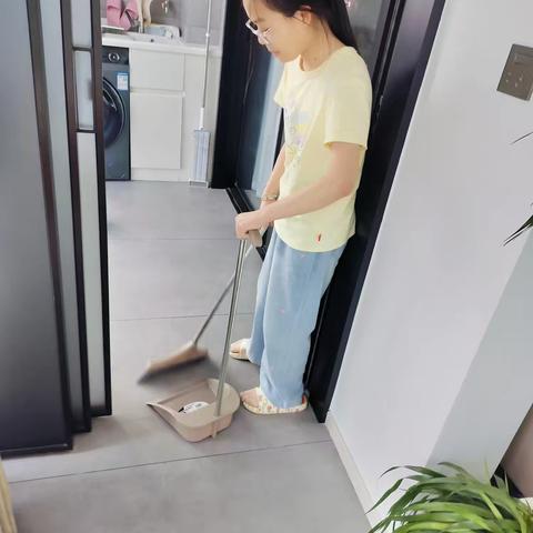 家里的劳动我参与￼