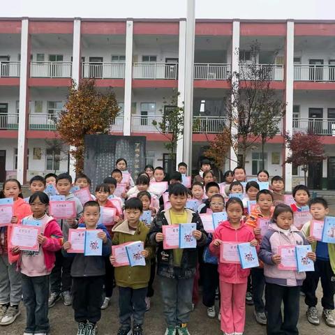 “多彩课堂显特色，课后服务展风采”—下碑寺中壤希望小学课后服务纪实