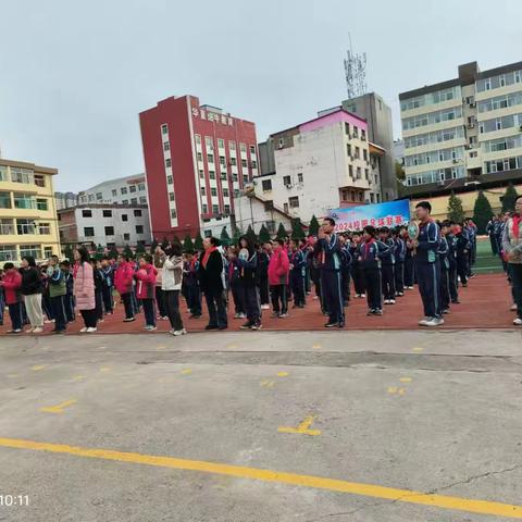 让问候成为习惯 ﻿让温情充盈校园