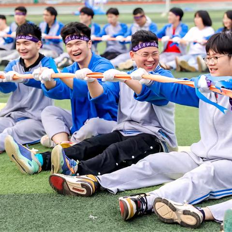 专业是高考成功之基础，文化是高考成功之保障
