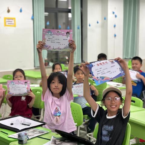 “艺术之骨，勾勒世界”——高新区实验小学基础素描班学期总结