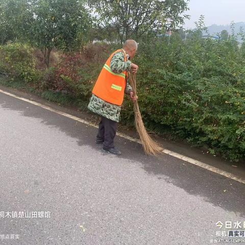 寒冬里的守护者 作业质量不松懈 康洁科技------上栗区域