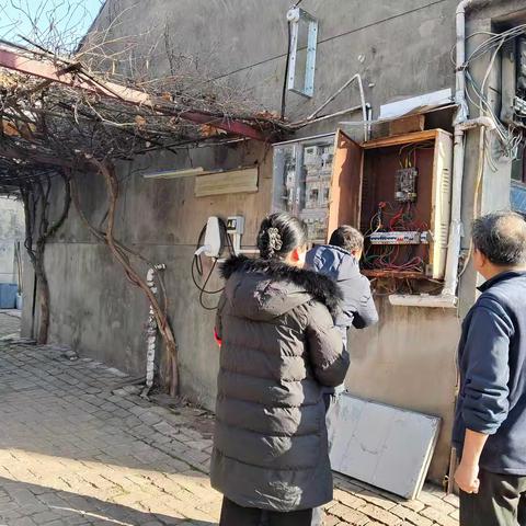 两手抓 两不误 王曲供销社抓实元旦节前 ﻿安全与商户稳定工作