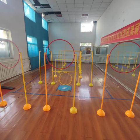 【新建路小学富力华庭分校】五六年级无人机社团