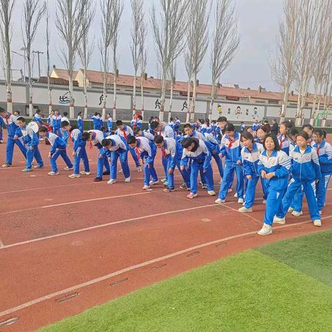 追风少年，“趣”享运动 田径社团风采