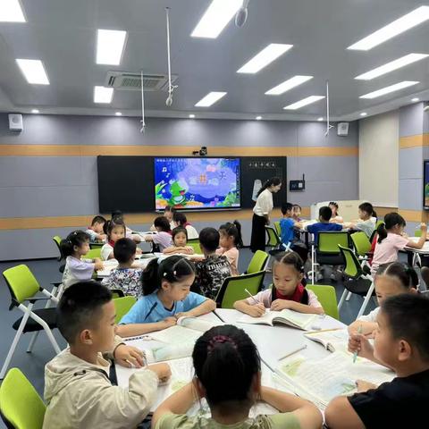 导师赋能 护航成长 ——湖北省教育厅小学语文“学科星火行动”彭静导师团队开展线上线下同步教研活动