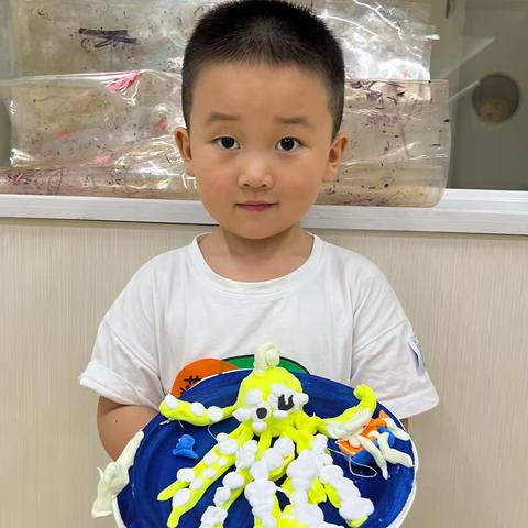 金盆丘幼儿园美术成长手册 （蔡炯钦）