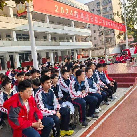 挥洒青春汗水 展现运动风采