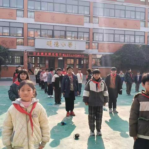 守护安全，快乐迎新——燕山乡中心小学开展“禁燃禁放”主题教育系列活动