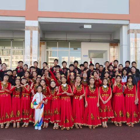 热烈的童年 ——记小学最后一次运动会