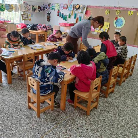 冠县梁堂镇菜庄幼儿园爱耳日主题活动