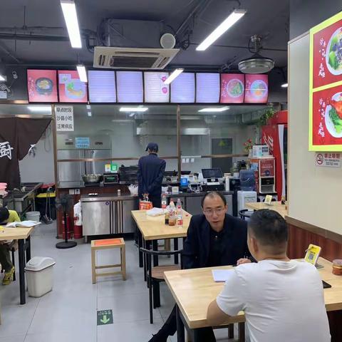 诚信宣传进门店 守法经营入人心