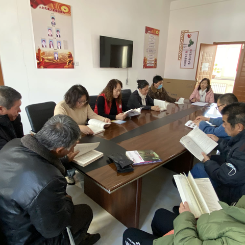 满归镇林安社区开展“红色经典诵读”主题读书活动