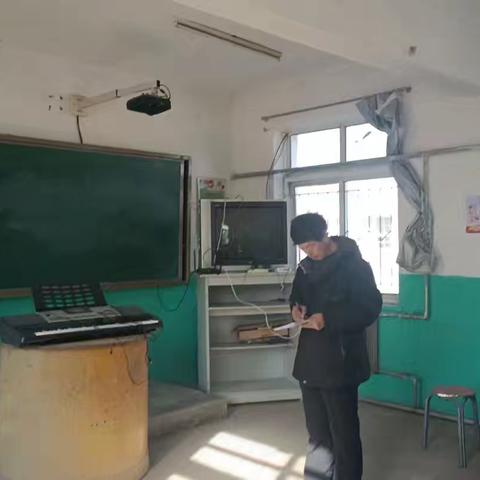 开学迎检查，砥砺促前行。 ---巴图营乡大夫营小学