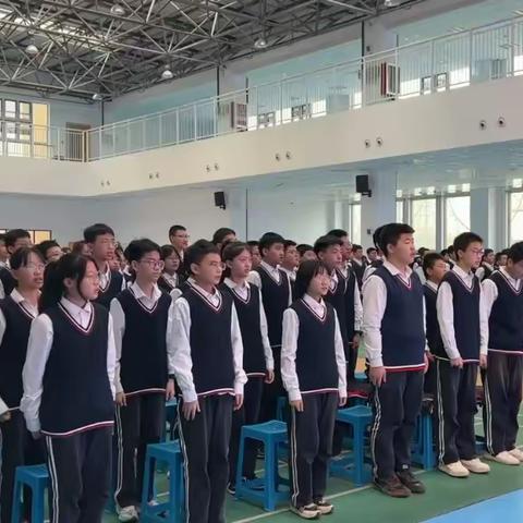 “稳握当下 追光而行”长城学校 八年级最美三月表彰