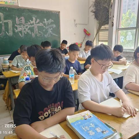 写好中国字，做好中国人——宁陵县第三实验小学硬笔书法社团