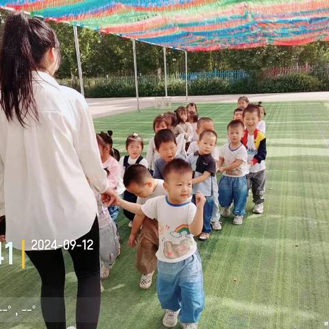 北馆陶镇中心幼儿园小二班快乐周记【2】