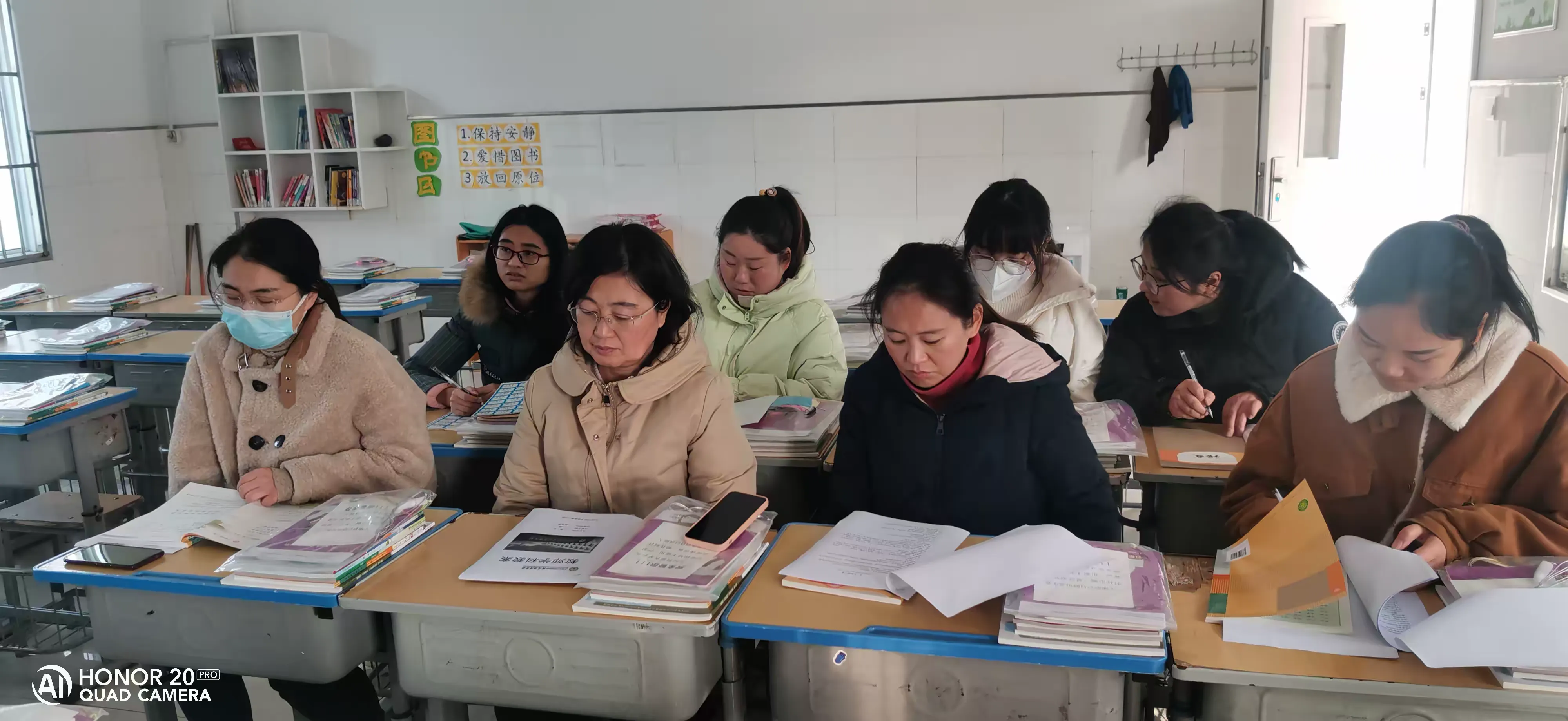 简篇-教研聚合力 备课促成长——记新学期第一次教研专题会及集体备课活动