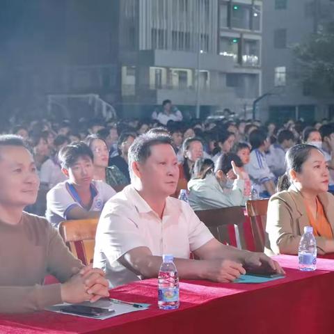 文化交融展风采 田中才艺绽芳华 ——文昌市田家炳中学英语才艺比赛圆满落幕