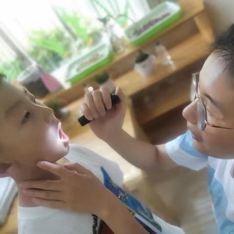 有效防控--宝宝实验幼儿园手足口病演练活动