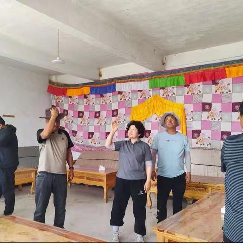 县检察院检察长周晓燕赴高日卡村开展支部联建活动