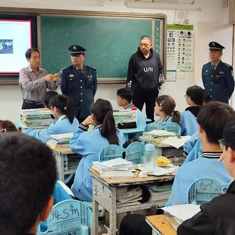 【高新教育】高新区第十二初级中学 校园安全教育： 严控管制刀具，对自己和他人负责