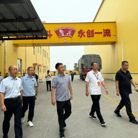 高陵区人大法制委开展《中华人民共和国食品安全法》贯彻执行情况执法检查