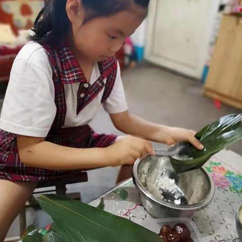 新泰市岳家庄乡东峪联办小学“我们的节日•端午节”活动总结