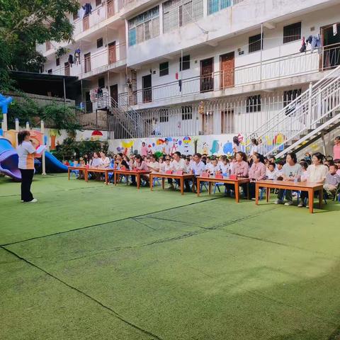 “帮扶情意浓 、校园捐赠暖”——昆明市呈贡区第一幼儿园“对口帮扶”磨憨福多多幼儿园 “爱心物资”捐赠仪式